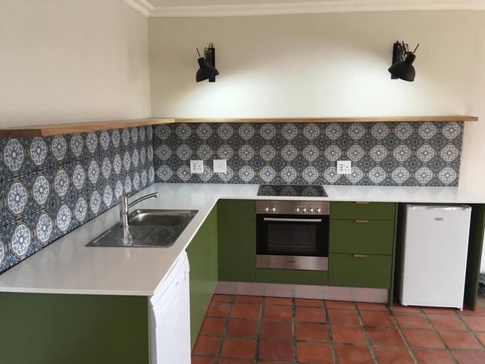 Green kitchen cupboards sprayed Green kitchen cupboards sprayed