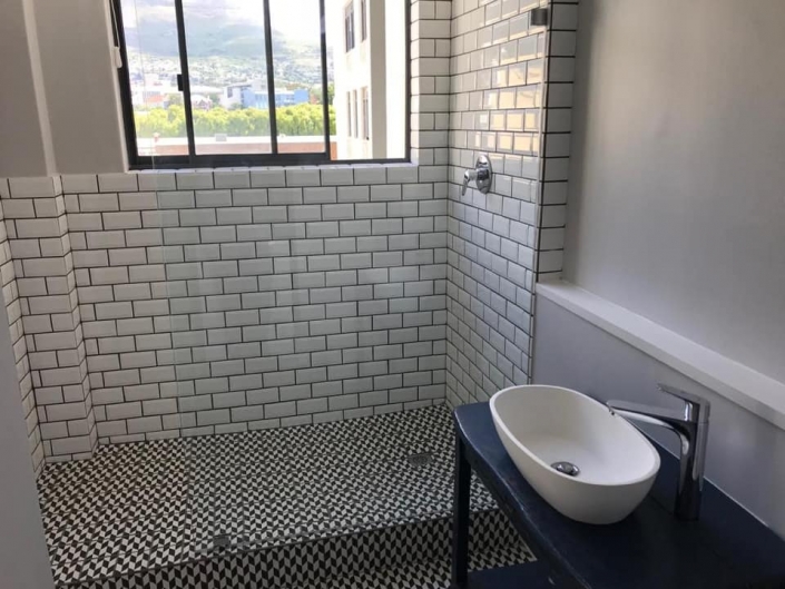 51248381_992743670921050_46780680708816896_n