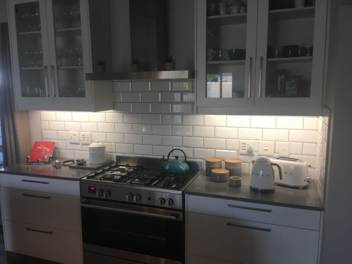 d7191f64-f86c-48f8-a12d-3240b5ea8404 Kitchen work surface